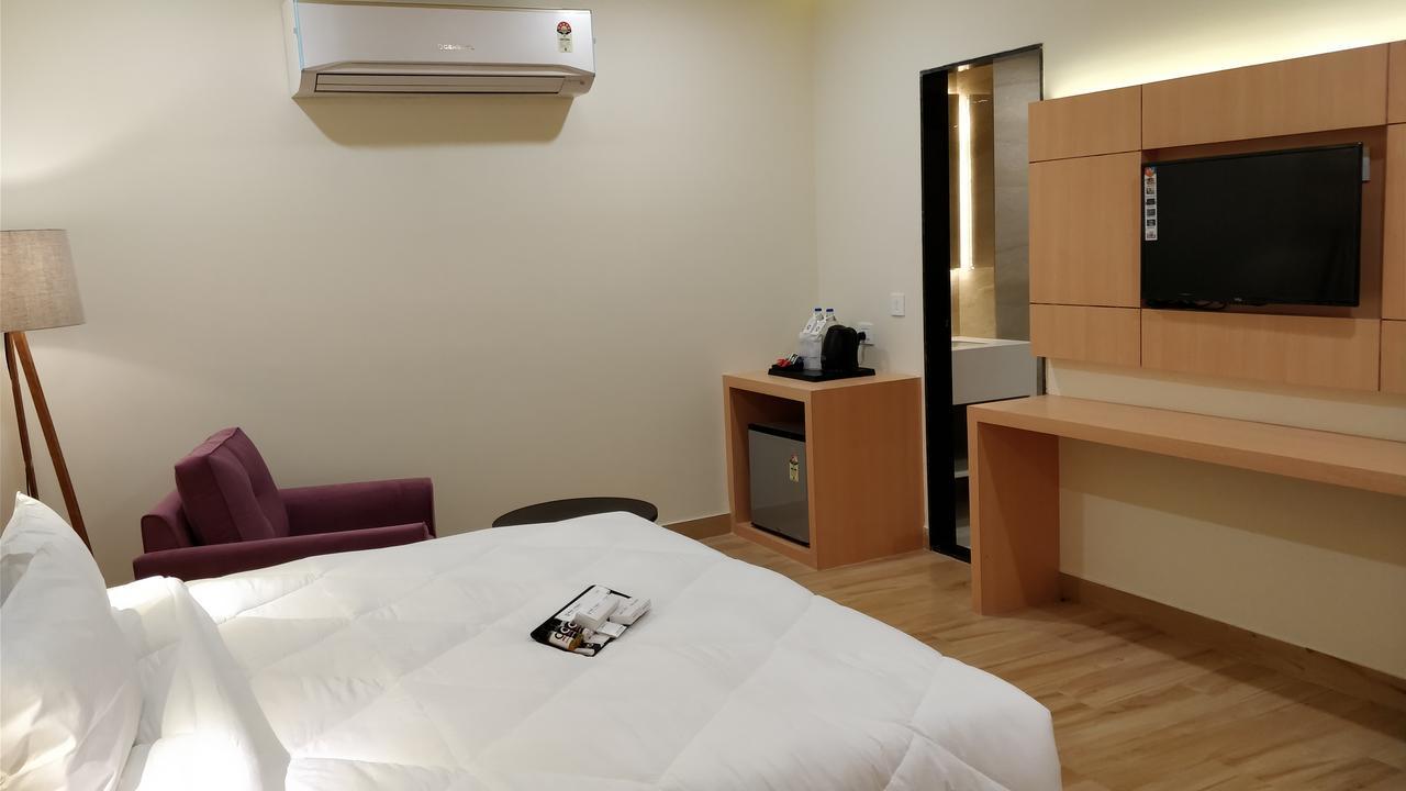 10 Park Street Bed & Breakfast Gorakhpur Extérieur photo
